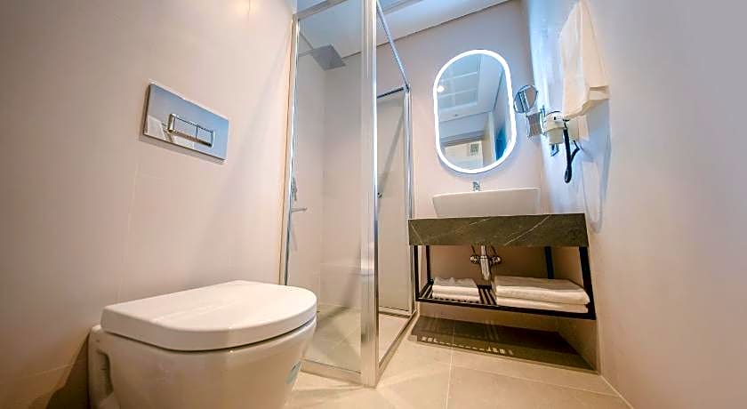 The Palm Bosphorus Hotel