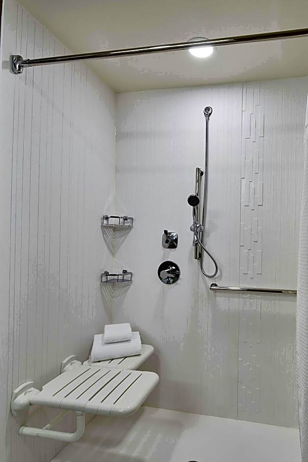 Courtyard by Marriott Albany Airport