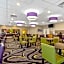 La Quinta Inn & Suites by Wyndham And Conference Center San Angelo