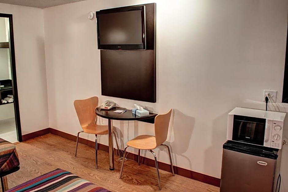 Americas Best Value Inn Heath-Newark