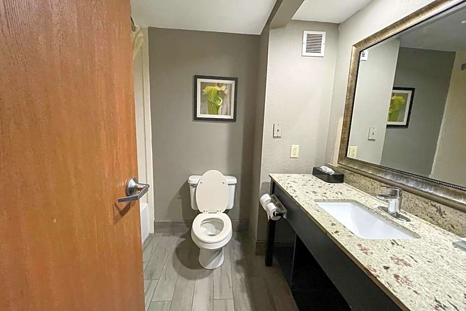 OYO Townhouse Jackson - Ridgeland