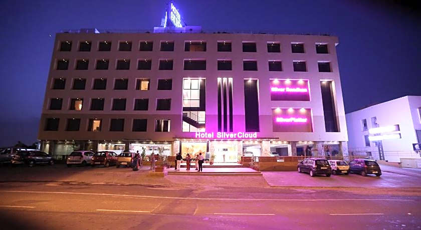 Hotel Silver Cloud