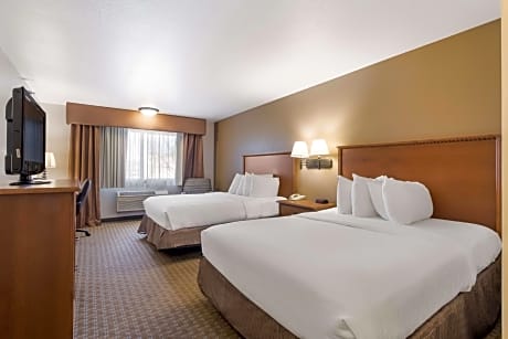 Suite-2 Queen Beds Non-Smoking Tower Work Desk Microwave And Refrigerator Wi-Fi Full Breakfast