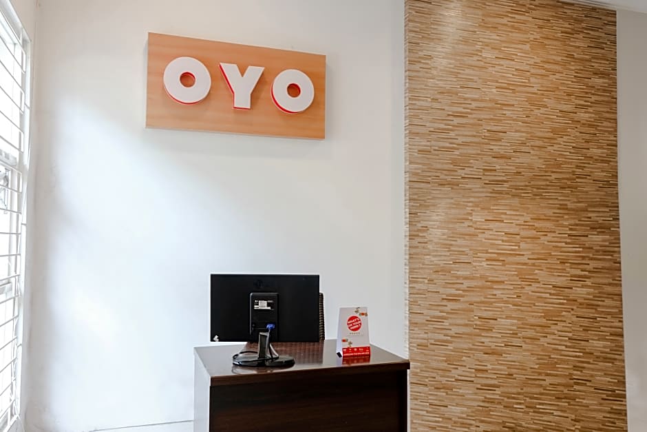 OYO 1023 Junggo Tentrem