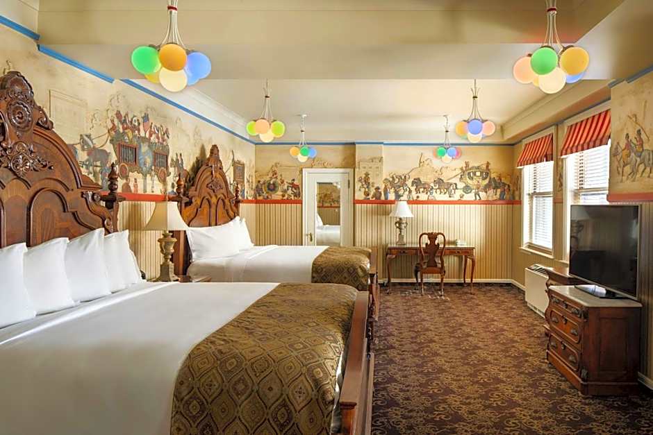 Davenport Hotel, Autograph Collection®
