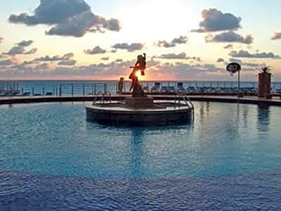 Sunset Royal Beach Resort - All Inclusive