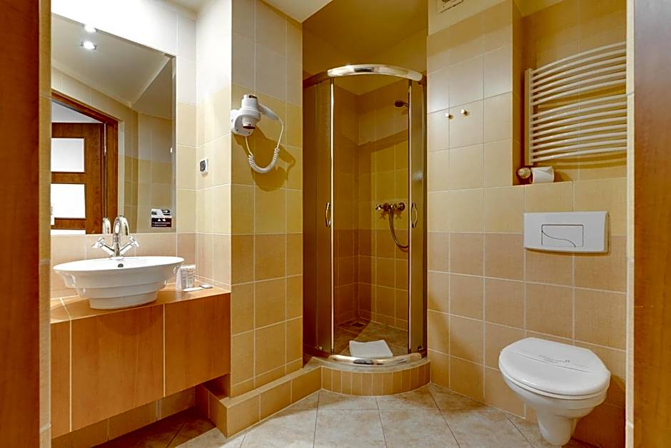 Hotel Diament Vacanza Katowice - Siemianowice