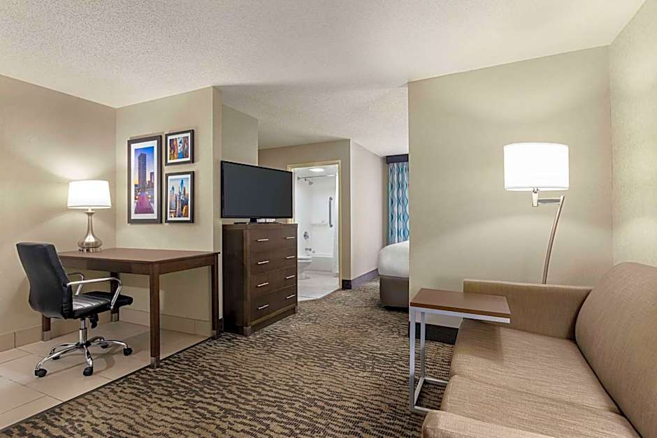 La Quinta Inn & Suites by Wyndham Newark - Elkton