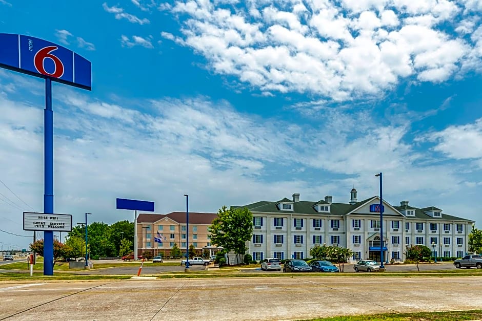Motel 6-Shreveport, LA