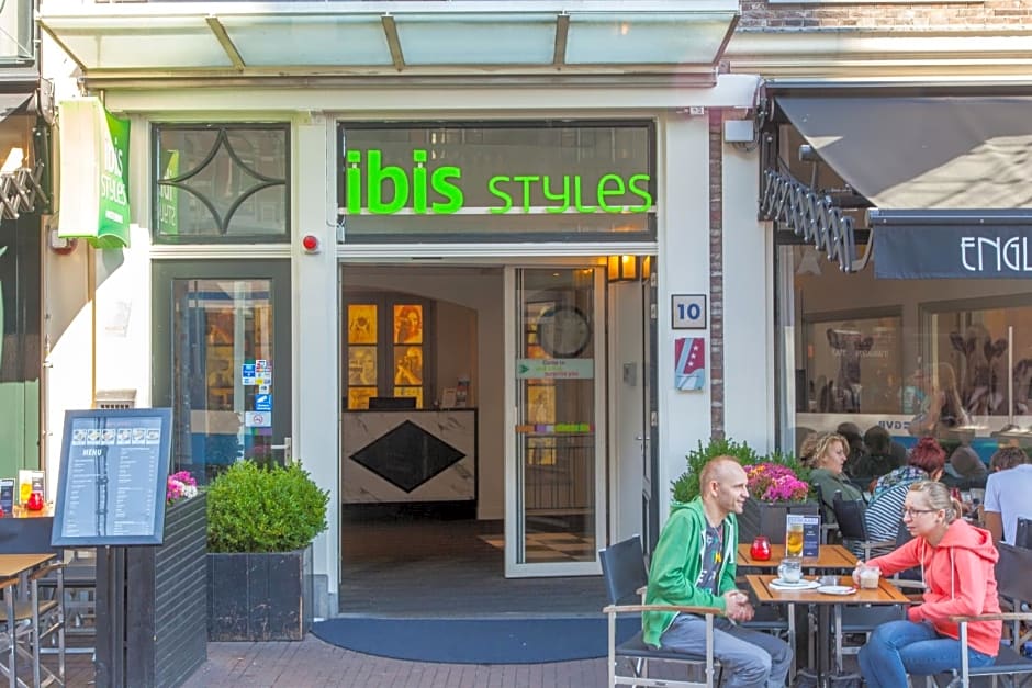 Ibis Styles Amsterdam CS Hotel