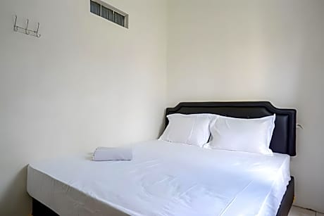 Pandawa Guest House @ Ngaliyan Square Mitra RedDoorz