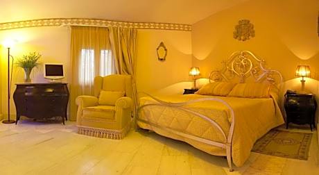 Deluxe Junior Suite