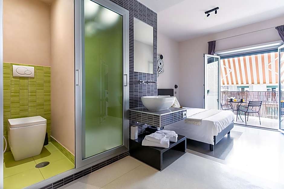 Moai Home