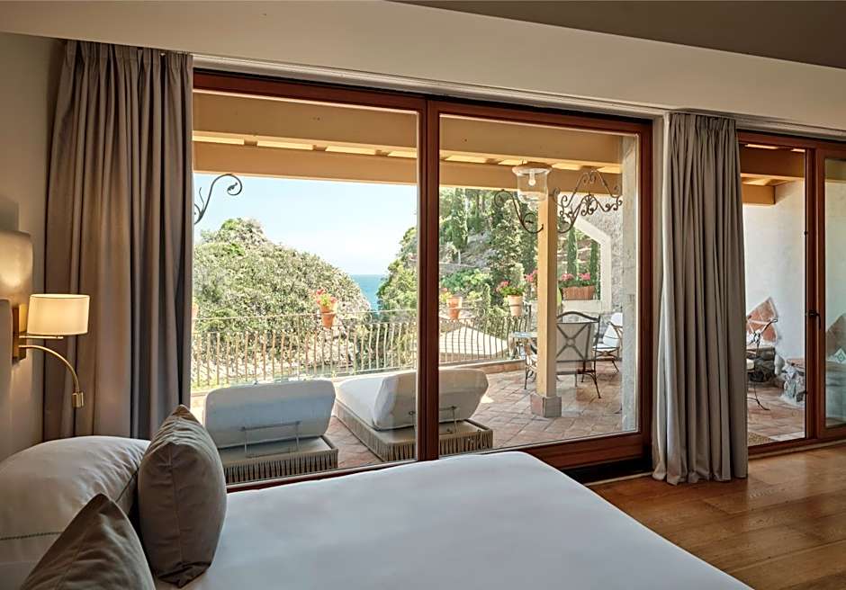 Atlantis Bay - The Leading Hotels of the World