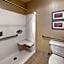 THE ATRIUM HOTEL - SFO AIRPORT FREE! - Shuttle Bus - Parking - WIFI