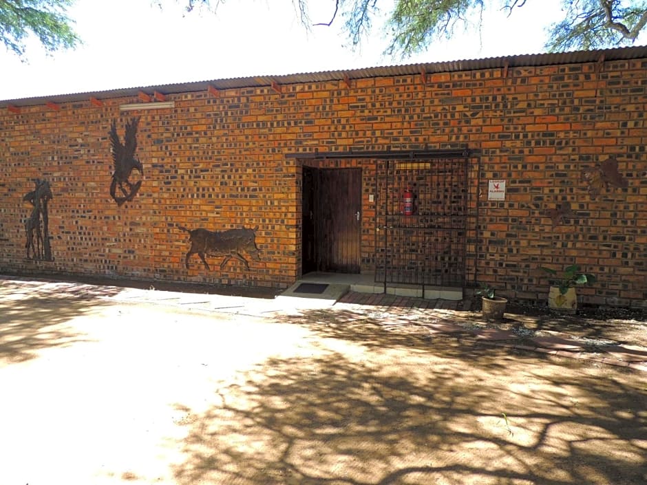 Karibu River Retreat