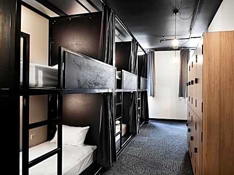 Single Bed in Female Dormitory Room with Shared Bathroom