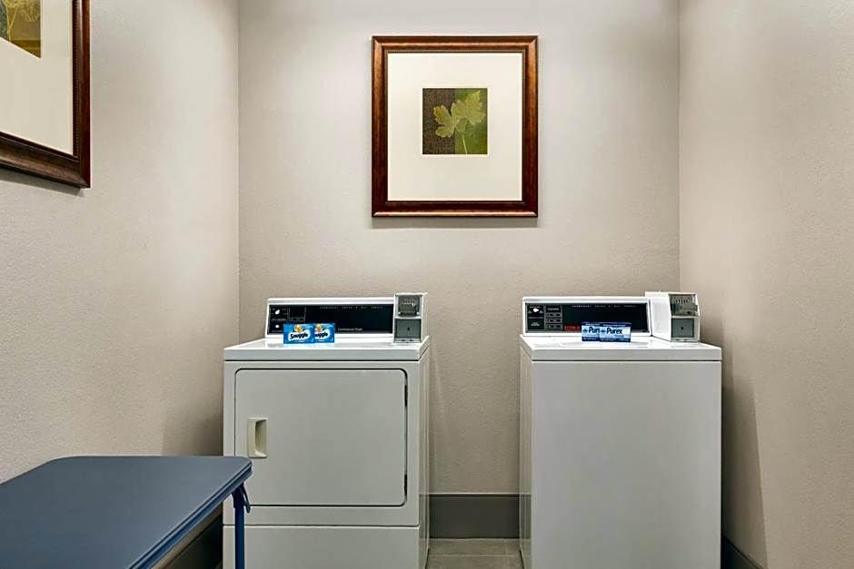 Country Inn & Suites by Radisson, Warner Robins, GA