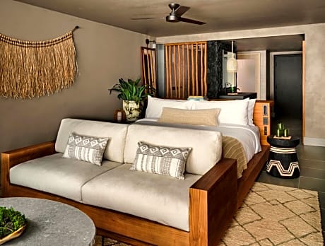 Panoramic Ocean View King