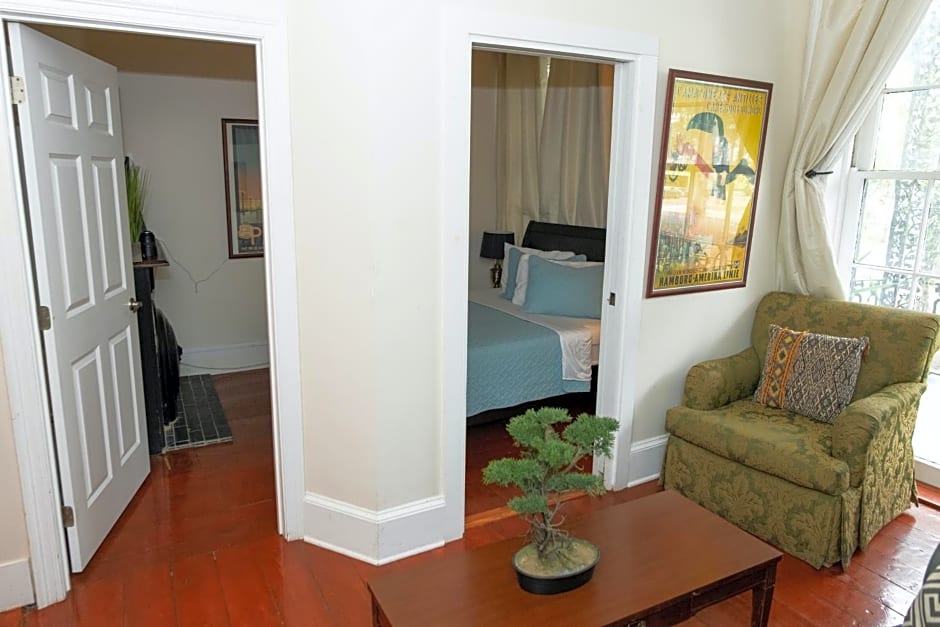 The Esplanade Guesthouse Mansion