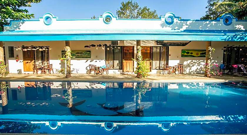 Floral Villarosa Hotel