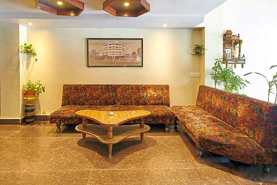 Hotel Blue Diamond by OYO Rooms – Nagpur, OH