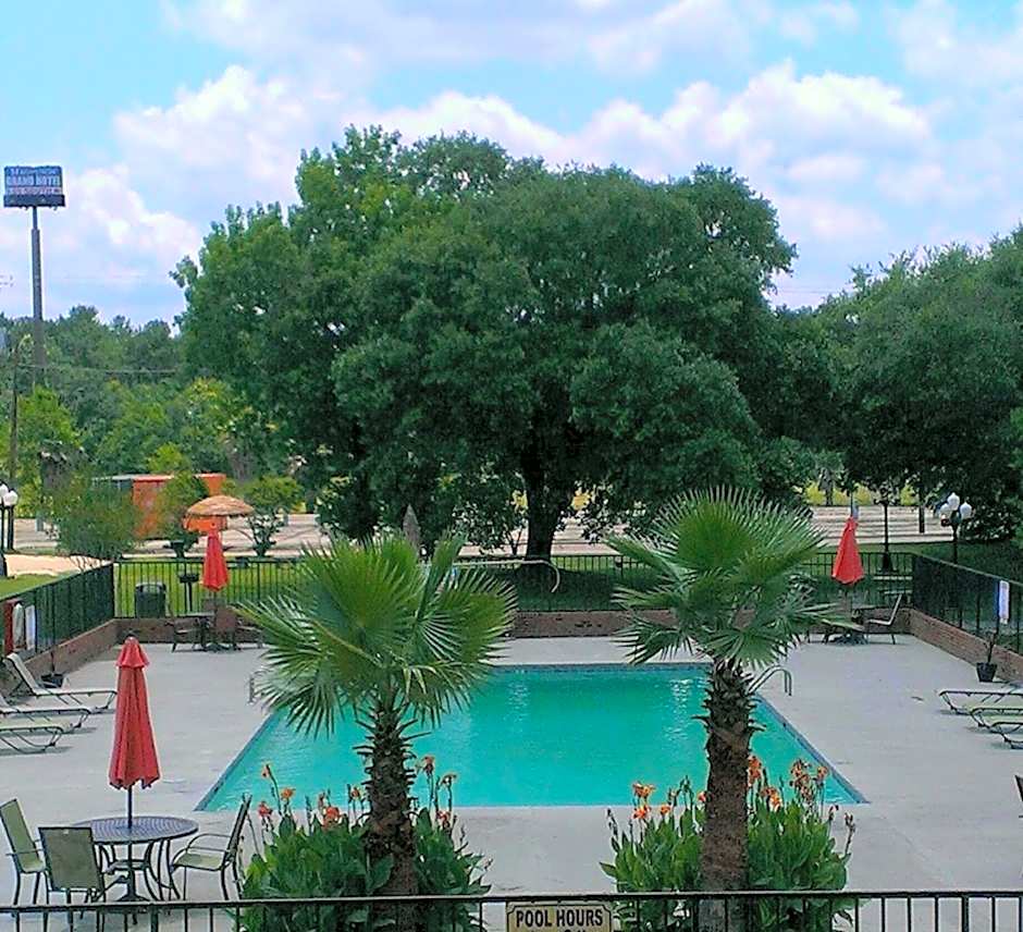 Motel 6 Hammond, LA - I 12 - I 55