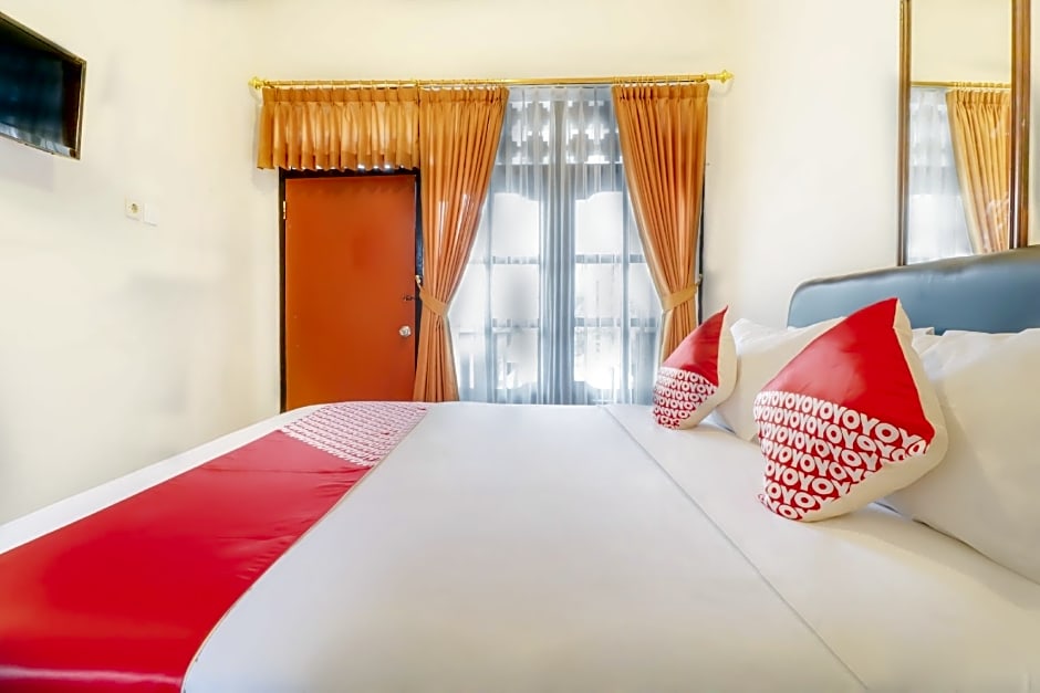 OYO 2225 Catur Adi Putra