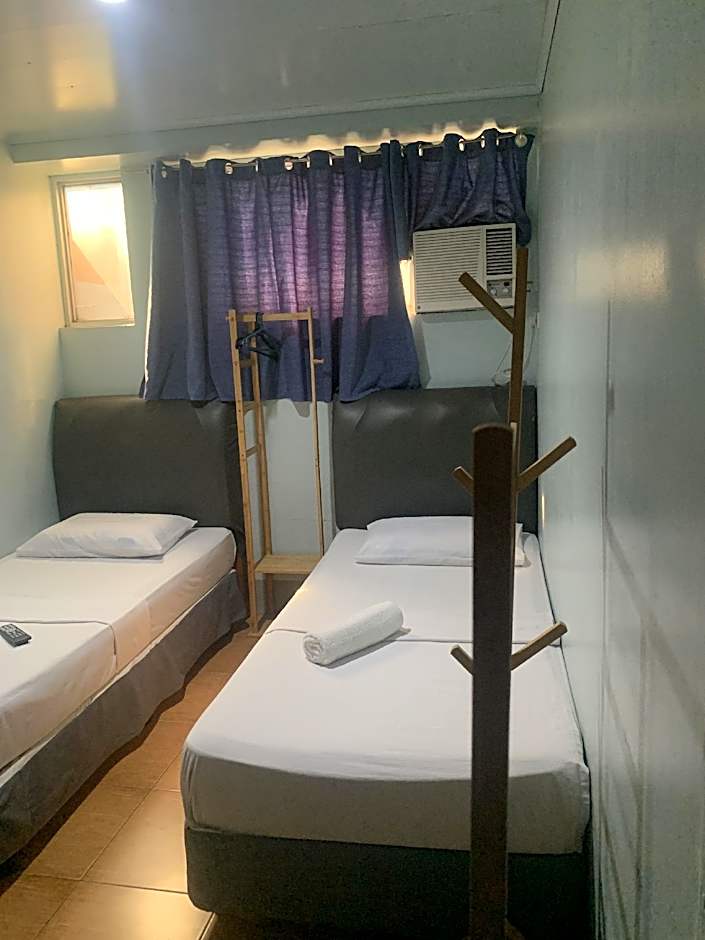 Photo 1 of 6 of Superior 2 Beds