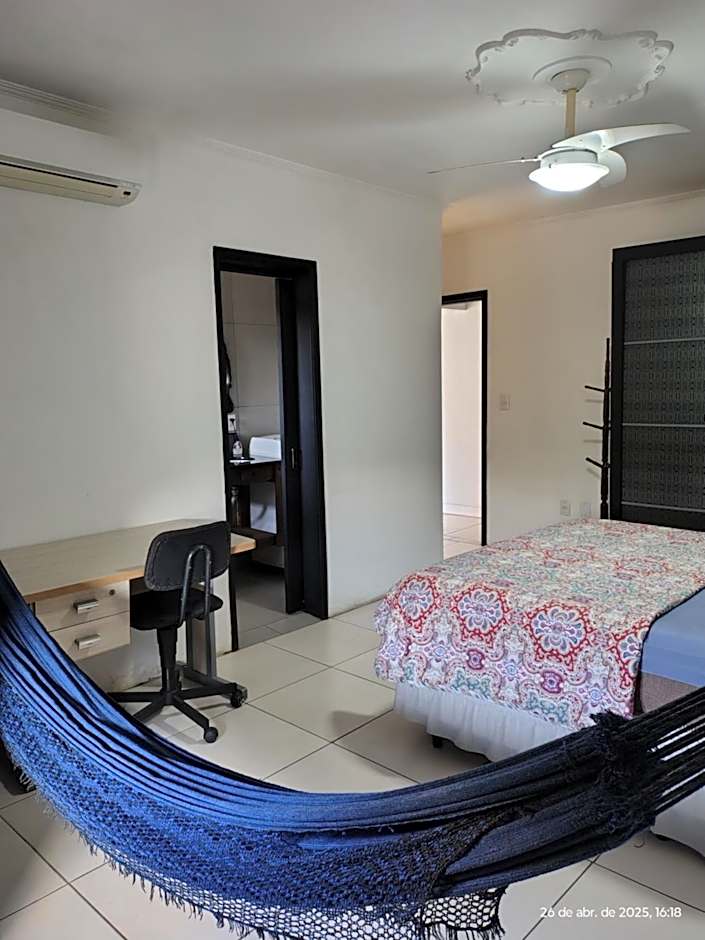 Hostap de frente com sacada