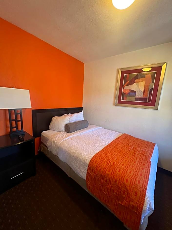 Howard Johnson by Wyndham Flagstaff University West