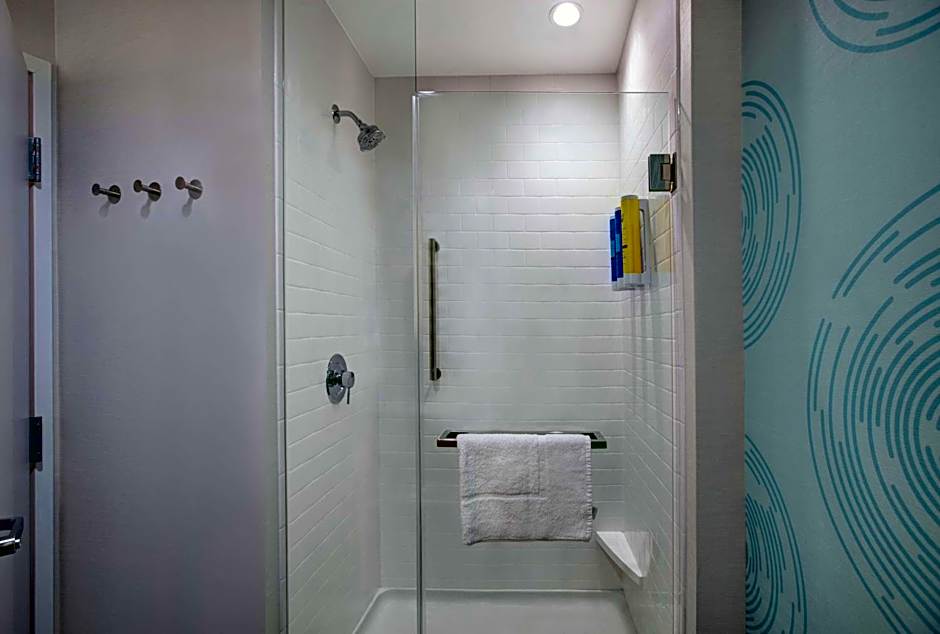 Tru by Hilton Austin Airport, TX