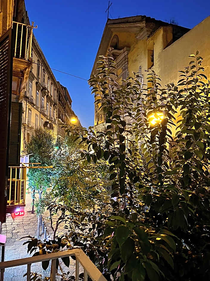 MILUAR - centro storico - lungo la via della Musica