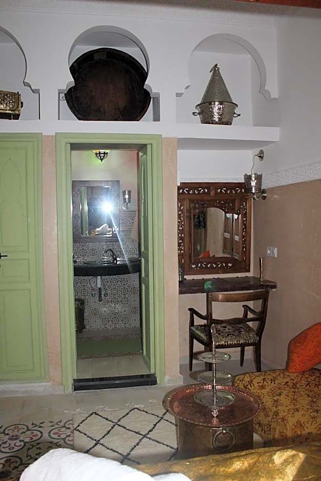 Riad la medersa