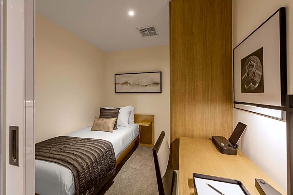 SKYE Hotel Suites Parramatta