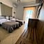 Hotel Avra