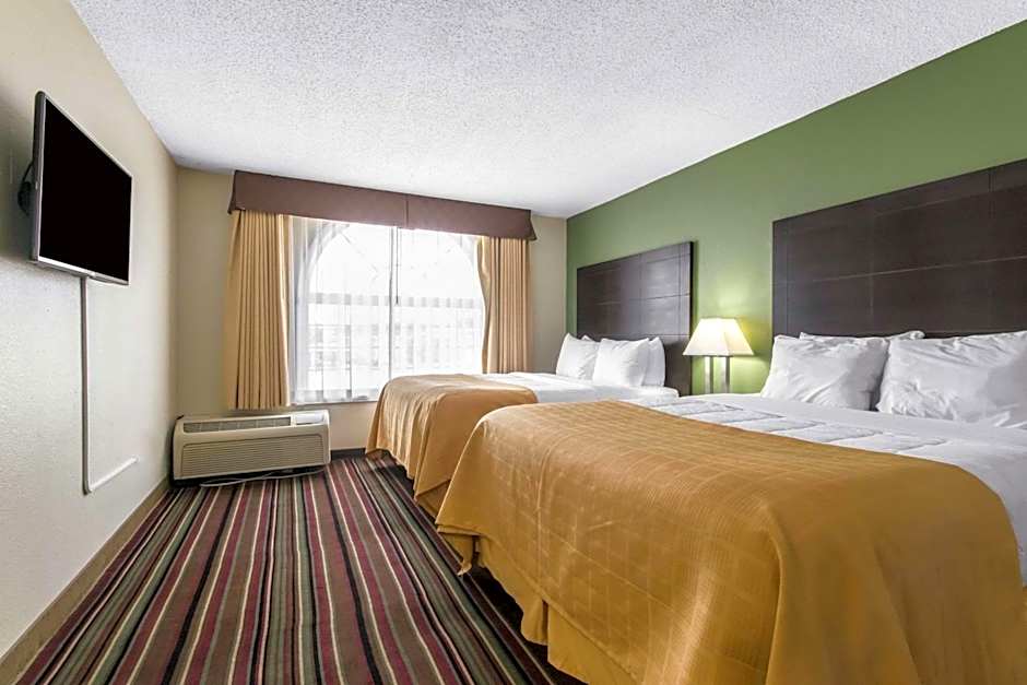 Quality Inn & Suites Horse Cave - Cave City