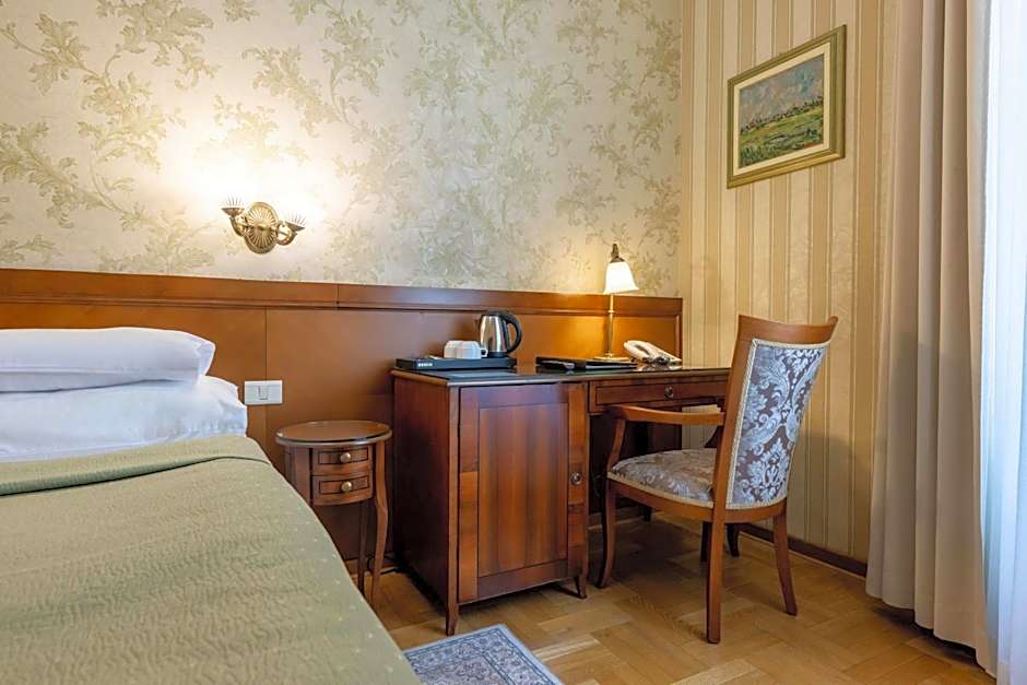 Hotel Moskva