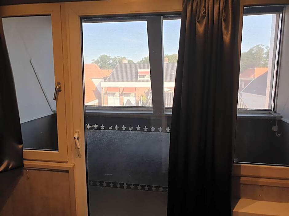 Hotel,cafe,biljart POT