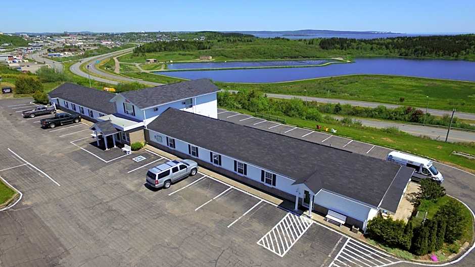 Econo Lodge Inn & Suites