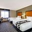 La Quinta Inn & Suites by Wyndham Harrisburg Airport Hershey