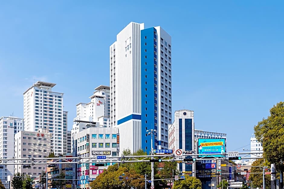 Urbanstay Busan Cityhall