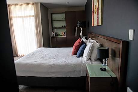 Deluxe Spa Suite with Balcony