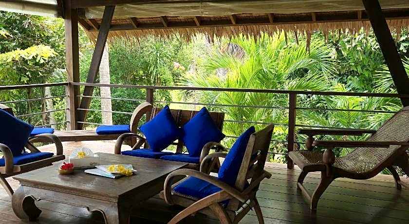 Koyao Bay Pavilions Hotel