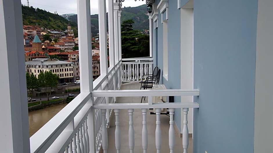 Old Metekhi Hotel