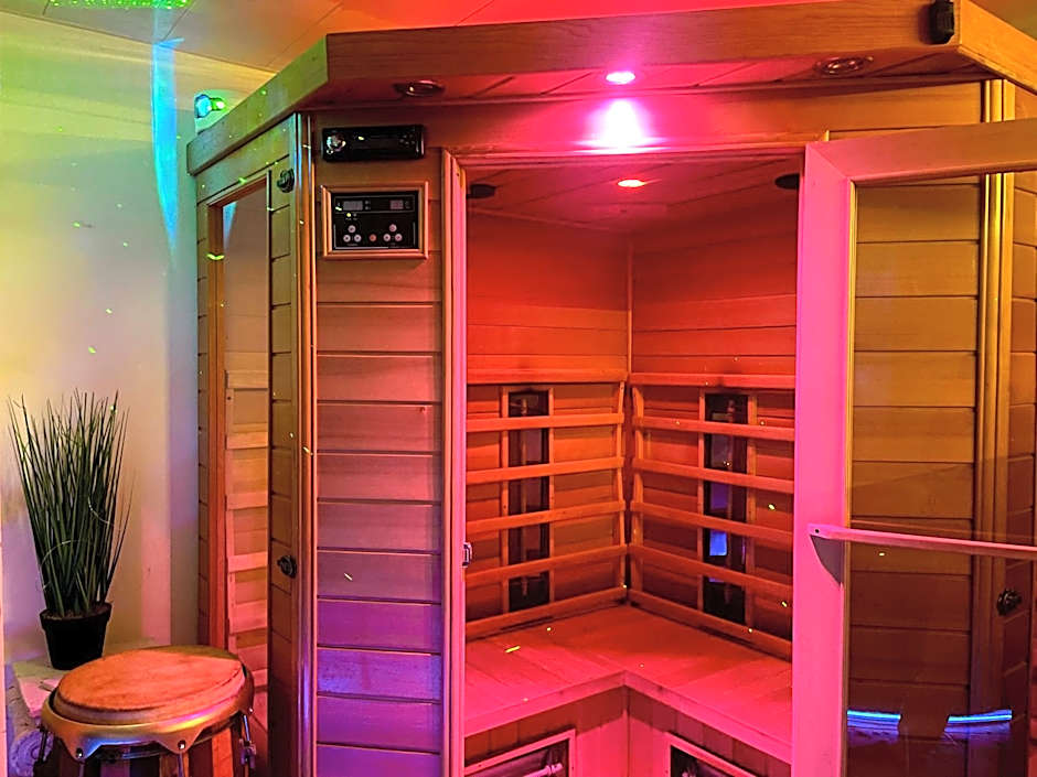 Espace détente jacuzzi sauna