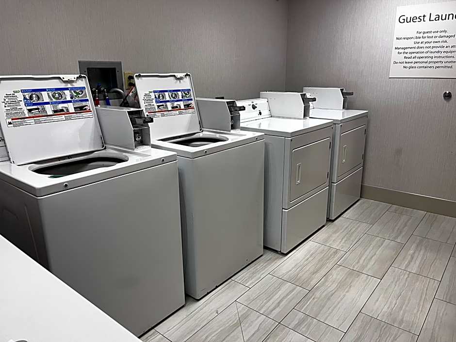 Holiday Inn Express Hotel & Suites Williamsport By IHG
