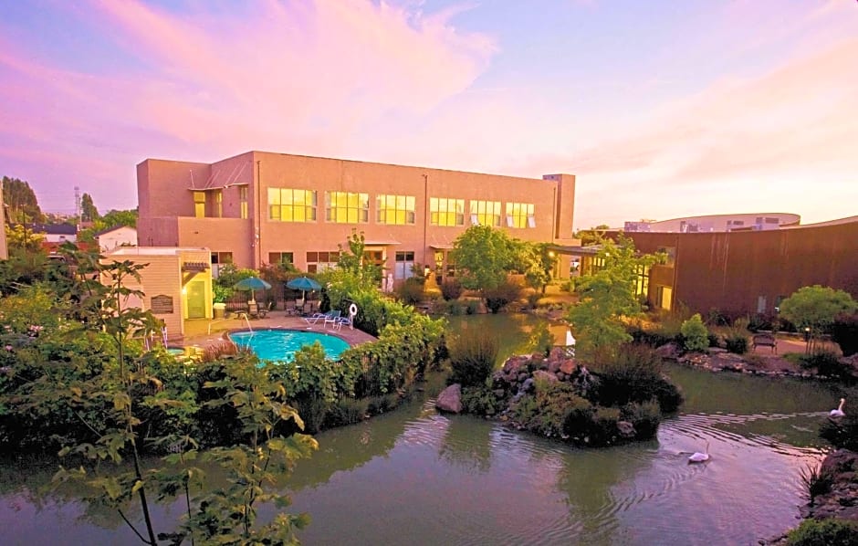 DoubleTree By Hilton Hotel & Spa Napa Valley - American Canyon