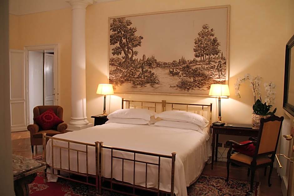 Photo 1 of 9 of Presidential Suite