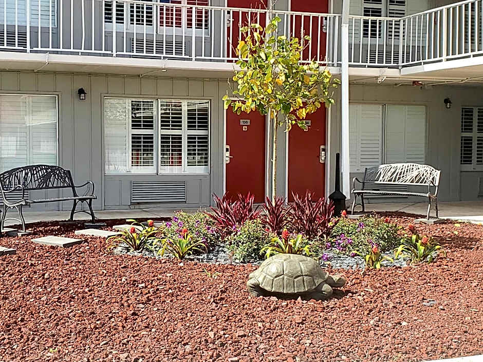 Vero Beach Inn & Suites